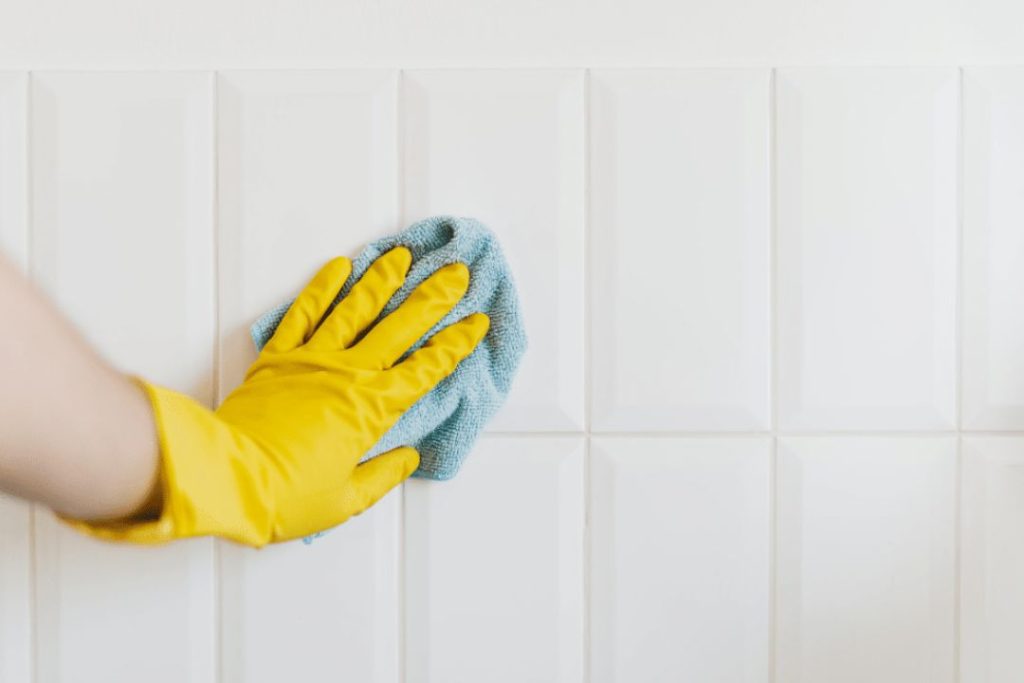 Mold-free bathroom strategies