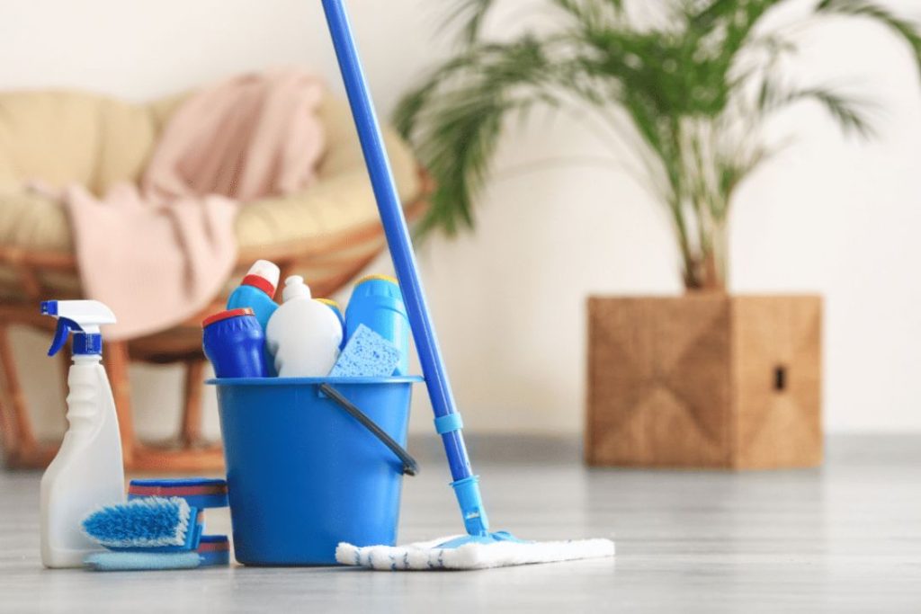 Post-holiday cleaning tips